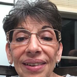 Meet your Posher, Michele